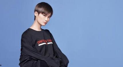 吃瓜等待李宇春,李宇春归来，吃瓜群众翘首以待