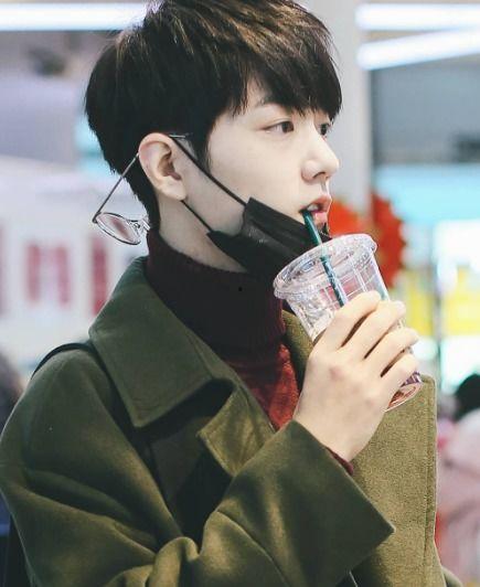 肖战官方吃瓜,揭秘娱乐圈背后的真相与争议