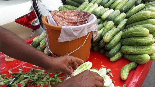 元朝人吃瓜,瓜果飘香，品味奢华的皇家盛宴